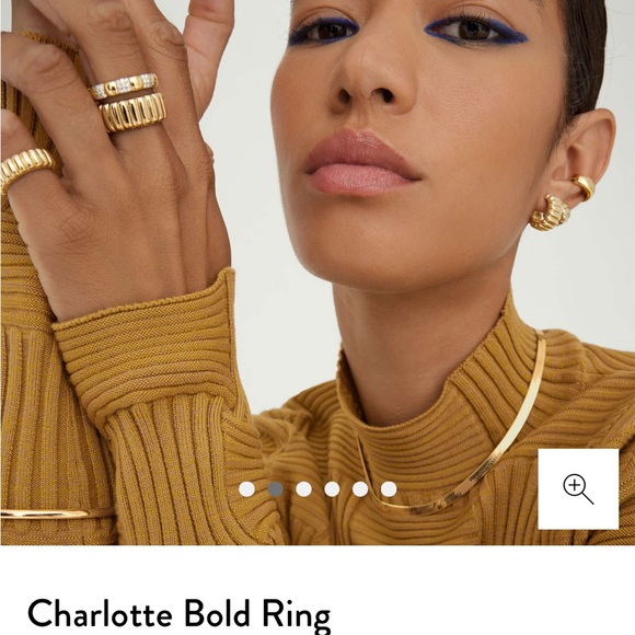 Mejuri Charlotte Bold Ring - Picture 3 of 9